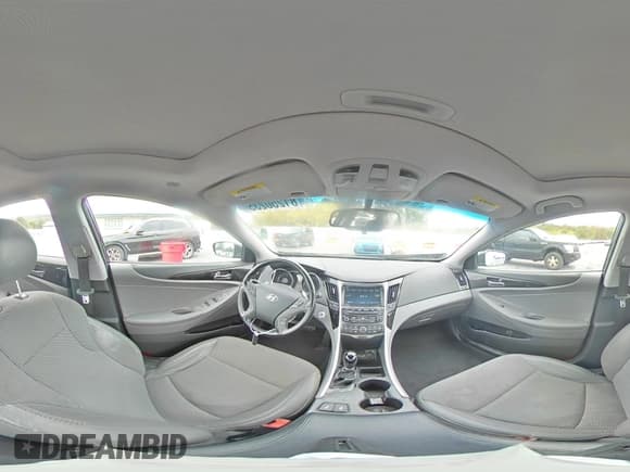 ✅ 2014 Hyundai Sonata SE • VIN: 5NPEC4AB5EH888758 • Lot: 81250235. Listed on Copart with 903,600 mi. Free auction sales archive from the USA and detailed vehicle history report at DreamBid. Image 14.