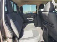 ✅ 2017 Nissan Titan SV • VIN: 1N6AA1F28HN551630 • Лот: 87104504. Опубликован ранее на Copart с пробегом 136 518 миль. Бесплатный доступ к архиву аукционных продаж из США и подробный отчёт об истории автомобиля на DreamBid. Изображение 11.