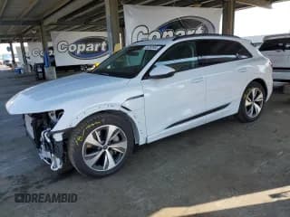 ✅ 2024 Audi Q8 e-tron Premium • VIN: WA14AAGE2RB048410 • Lot: 58202855. Listed on Copart with 1,835 mi. Free auction sales archive from the USA and detailed vehicle history report at DreamBid. Image 1.