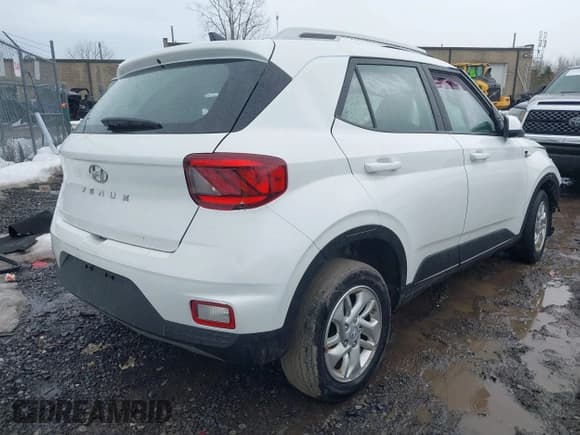 ✅ 2020 Hyundai Venue SEL • VIN: KMHRC8A32LU047674 • Lot: 41678239. Listed on IAAI with 56,061 mi. Free auction sales archive from the USA and detailed vehicle history report at DreamBid. Image 4.