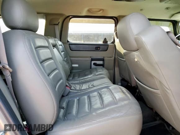 ✅ 2003 Hummer H2 • VIN: 5GRGN23U63H117337 • Lot: 93457205. Wystawiony na Copart z przebiegiem 124 793 mil. Bezpłatny archiwum sprzedaży aukcyjnych z USA i szczegółowy raport historii pojazdu na DreamBid. Zdjęcie 10.