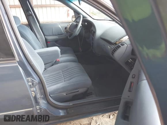 ✅ 1995 Buick Regal Custom • VIN: 2G4WB52L2S1467027 • Lot: 43626782. Listed on IAAI with 86,667 mi. Free auction sales archive from the USA and detailed vehicle history report at DreamBid. Image 5.