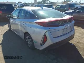 ✅ 2020 Toyota Prius LE • VIN: JTDKARFP8L3158717 • Лот: 43454678. Опубликован ранее на IAAI с пробегом 51 027 миль. Бесплатный доступ к архиву аукционных продаж из США и подробный отчёт об истории автомобиля на DreamBid. Изображение 3.