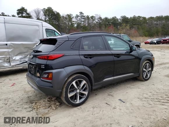 ✅ 2019 Hyundai Kona Limited • VIN: KM8K3CA51KU386852 • Лот: 48180354. Опубликован ранее на Copart с пробегом 68 384 миль. Бесплатный доступ к архиву аукционных продаж из США и подробный отчёт об истории автомобиля на DreamBid. Изображение 3.
