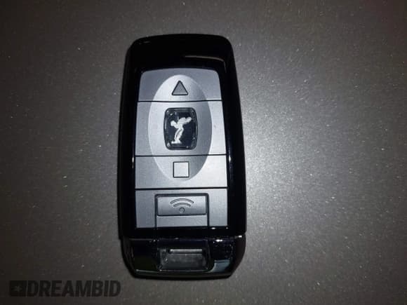 ✅ 2019 Rolls-Royce Wraith • VIN: SCA665C53KUX87266 • Лот: 41918222. Опубликован ранее на IAAI с пробегом 42 388 миль. Бесплатный доступ к архиву аукционных продаж из США и подробный отчёт об истории автомобиля на DreamBid. Изображение 11.