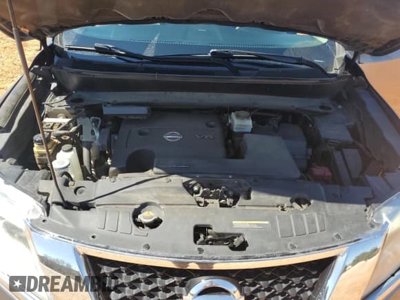 ✅ 2016 Nissan Pathfinder Platinum • VIN: 5N1AR2MN5GC608886 • Lot: 50582035. Listed on Copart with 127,089 mi. Free auction sales archive from the USA and detailed vehicle history report at DreamBid. Image 14.