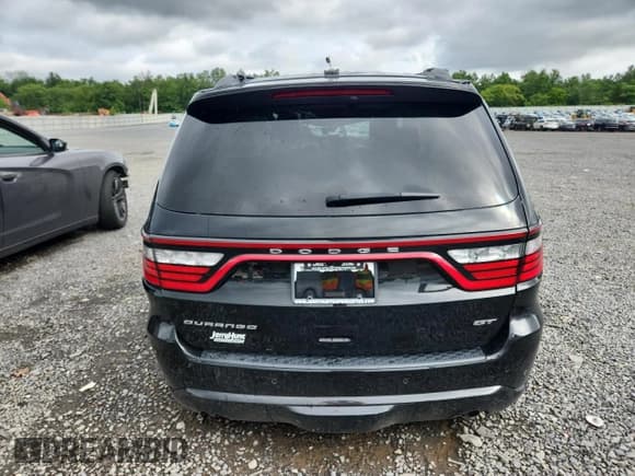 ✅ 2023 Dodge Durango GT • VIN: 1C4RDHDG5PC573504 • Lot: 64659815. Wystawiony na Copart z przebiegiem Nie podano. Bezpłatny archiwum sprzedaży aukcyjnych z USA i szczegółowy raport historii pojazdu na DreamBid. Zdjęcie 6.