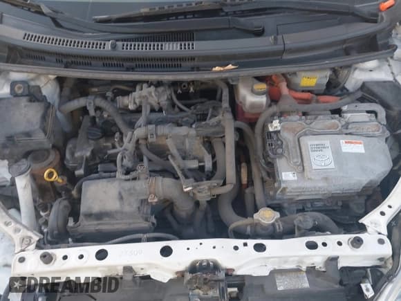 ✅ 2015 Toyota Prius One • VIN: JTDKDTB38F1105894 • Lot: 43747819. Listed on IAAI with 126,093 mi. Free auction sales archive from the USA and detailed vehicle history report at DreamBid. Image 10.