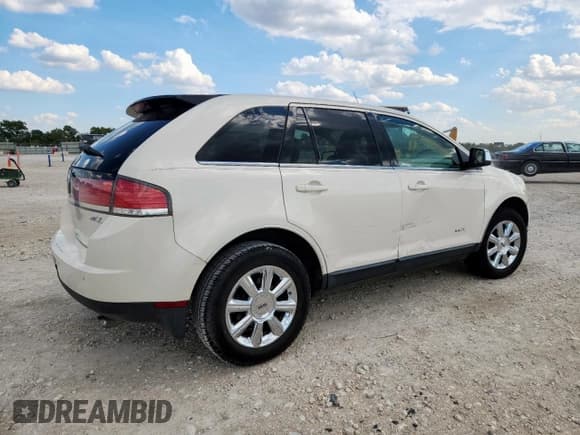 ✅ 2007 Lincoln MKX • VIN: 2LMDU68C47BJ38334 • Lot: 71427855. Listed on Copart with 244,912 mi. Free auction sales archive from the USA and detailed vehicle history report at DreamBid. Image 3.