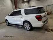 ✅ 2024 Ford Expedition Max Platinum • VIN: 1FMJK1M86REA38624 • Lot: 64295635. Wystawiony na Copart z przebiegiem 14 532 mil. Bezpłatny archiwum sprzedaży aukcyjnych z USA i szczegółowy raport historii pojazdu na DreamBid. Zdjęcie 2.