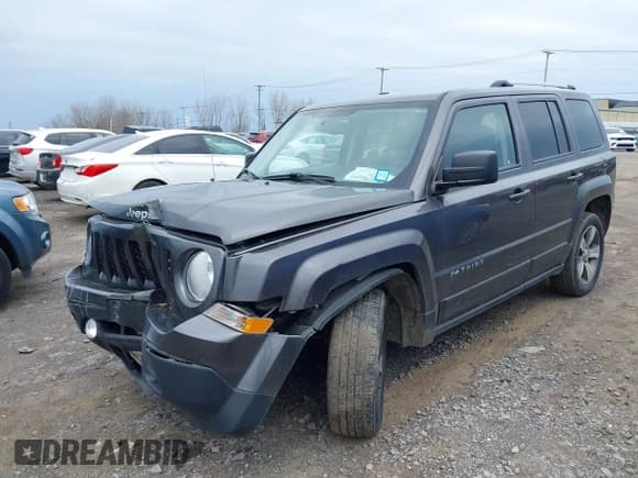 ✅ 2017 Jeep Patriot 75th Anniversary • VIN: 1C4NJRAB1HD172176 • Лот: 42048964. Опубликован ранее на IAAI с пробегом 118 361 миль. Бесплатный доступ к архиву аукционных продаж из США и подробный отчёт об истории автомобиля на DreamBid. Изображение 17.