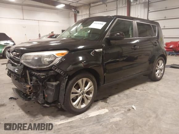 ✅ 2019 Kia Soul + • VIN: KNDJP3A5XK7668524 • Lot: 43655308. Wystawiony na IAAI z przebiegiem 80 692 mil. Bezpłatny archiwum sprzedaży aukcyjnych z USA i szczegółowy raport historii pojazdu na DreamBid. Zdjęcie 2.