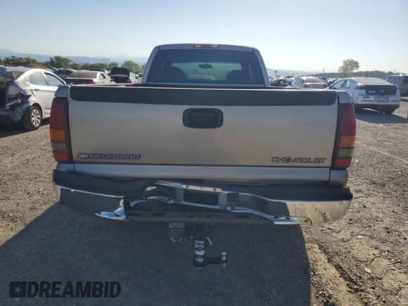 2002 Chevrolet Silverado 1500 with VIN 1GCEC19T92E160531, listed as a Copart auction lot 80475905 with 116,081 mi miles and Salvage title. Bid and sale history available at DreamBid. Image 6.