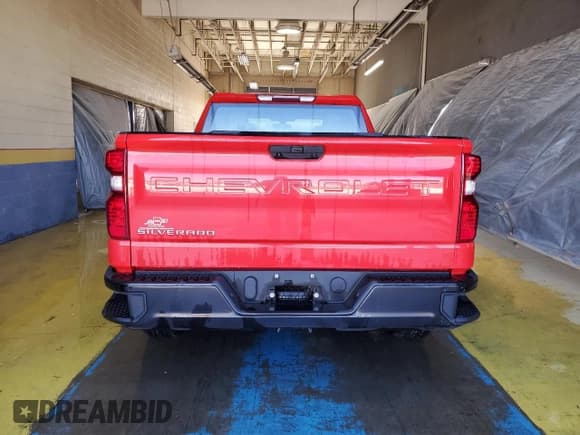 ✅ 2020 Chevrolet Silverado 1500 Work Truck • VIN: 1GCRWAEF1LZ180131 • Lot: 77187734. Wystawiony na Copart z przebiegiem 144 983 mil. Bezpłatny archiwum sprzedaży aukcyjnych z USA i szczegółowy raport historii pojazdu na DreamBid. Zdjęcie 6.