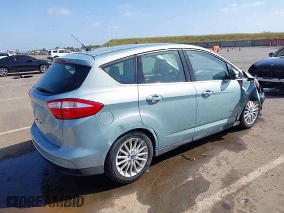 ✅ 2013 Ford C-Max SEL • VIN: 1FADP5BU4DL500294 • Лот: 42081916. Опубликован ранее на IAAI с пробегом 183 300 миль. Бесплатный доступ к архиву аукционных продаж из США и подробный отчёт об истории автомобиля на DreamBid. Изображение 4.