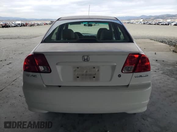 ✅ 2005 Honda Civic • VIN: JHMES96605S019108 • Lot: 92249995. Listed on Copart with 176,208 mi. Free auction sales archive from the USA and detailed vehicle history report at DreamBid. Image 6.
