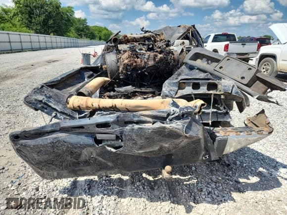 ✅ 2007 Chevrolet Silverado 2500HD 2LT • VIN: 1GCHK23667F539609 • Лот: 62011945. Опубликован ранее на Copart с пробегом Не указан. Бесплатный доступ к архиву аукционных продаж из США и подробный отчёт об истории автомобиля на DreamBid. Изображение 6.