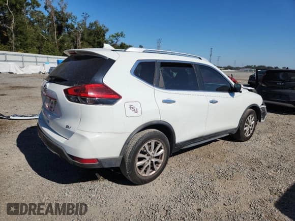 ✅ 2017 Nissan Rogue S • VIN: KNMAT2MT1HP569101 • Lot: 93821495. Listed on Copart with 83,782 mi. Free auction sales archive from the USA and detailed vehicle history report at DreamBid. Image 3.