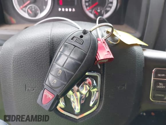 ✅ 2020 Ram 1500 Tradesman • VIN: 1C6RR6FG0LS138352 • Lot: 42085740. Listed on IAAI with 156,050 mi. Free auction sales archive from the USA and detailed vehicle history report at DreamBid. Image 11.