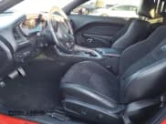 ✅ 2020 Dodge Challenger R/T Scat Pack • VIN: 2C3CDZFJ0LH147672 • Lot: 82162783. Wystawiony na Copart z przebiegiem 18 372 mil. Bezpłatny archiwum sprzedaży aukcyjnych z USA i szczegółowy raport historii pojazdu na DreamBid. Zdjęcie 7.