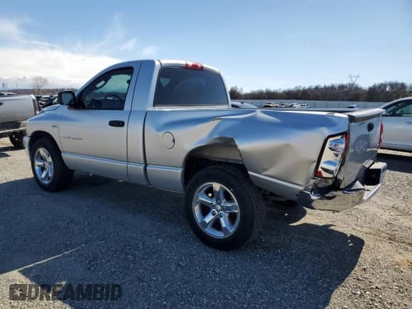 2007 Dodge 1500 SLT with VIN 1D7HA16247J555185, listed as a Copart auction lot 47497925 with 92,778 mi miles and Salvage title. Bid and sale history available at DreamBid. Image 2.
