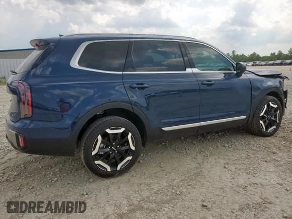 ✅ 2025 Kia Telluride EX • VIN: 5XYP34GCXSG623216 • Лот: 68038495. Опубликован ранее на Copart с пробегом 3 102 миль. Бесплатный доступ к архиву аукционных продаж из США и подробный отчёт об истории автомобиля на DreamBid. Изображение 3.