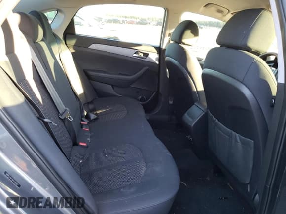 ✅ 2019 Hyundai Sonata SE • VIN: 5NPE24AFXKH738162 • Lot: 38193013. Listed on Copart with 67,894 mi. Free auction sales archive from the USA and detailed vehicle history report at DreamBid. Image 10.