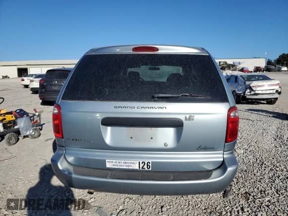 2006 Dodge Grand Caravan SE with VIN 1D4GP24R06B636447, listed as a Copart auction lot 84297505 with 122,072 mi miles and Clean title. Bid and sale history available at DreamBid. Image 6.