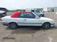 1991 BMW 3 Series z VIN WBABB2315MEC25347, wystawiony jako IAAI lot #42422155 z przebiegiem 163 909 mil mil oraz . Historia ofert i sprzedaży dostępna na DreamBid. Obrazek 12.