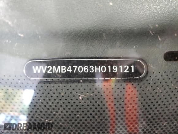 ✅ 2003 Volkswagen EuroVan MV • VIN: WV2MB47063H019121 • Lot: 81810215. Wystawiony na Copart z przebiegiem 171 047 mil. Bezpłatny archiwum sprzedaży aukcyjnych z USA i szczegółowy raport historii pojazdu na DreamBid. Zdjęcie 13.