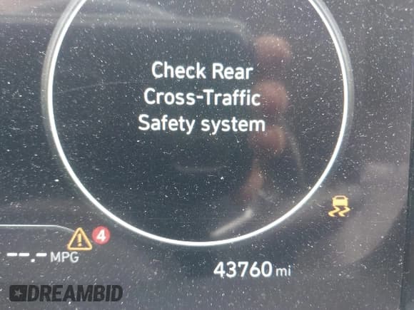 ✅ 2022 Hyundai Tucson Limited • VIN: 5NMJECAE9NH054535 • Lot: 43214155. Wystawiony na IAAI z przebiegiem 43 760 mil. Bezpłatny archiwum sprzedaży aukcyjnych z USA i szczegółowy raport historii pojazdu na DreamBid. Zdjęcie 15.