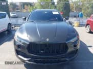 ✅ 2017 Maserati Levante • VIN: ZN661XUL3HX257868 • Лот: 43397292. Опубликован ранее на IAAI с пробегом 70 173 миль. Бесплатный доступ к архиву аукционных продаж из США и подробный отчёт об истории автомобиля на DreamBid. Изображение 6.