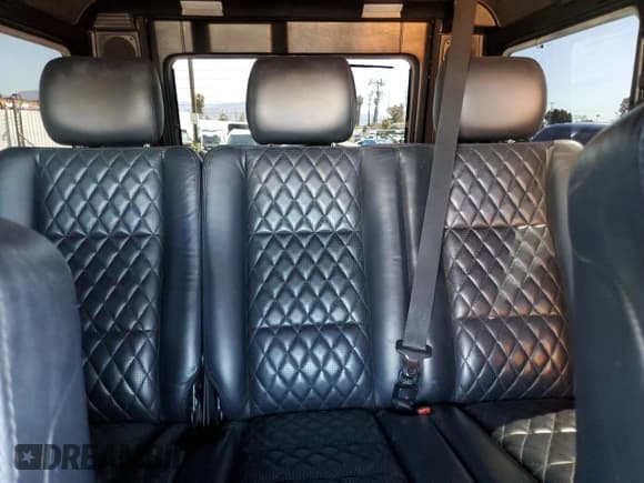 ✅ 2016 Mercedes-Benz G 63 AMG • VIN: WDCYC7DF6GX258987 • Лот: 49115504. Опубликован ранее на Copart с пробегом 91 382 миль. Бесплатный доступ к архиву аукционных продаж из США и подробный отчёт об истории автомобиля на DreamBid. Изображение 10.