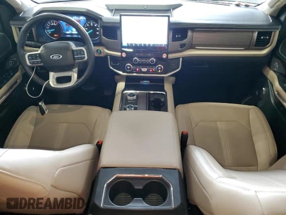 ✅ 2024 Ford Expedition Max Limited • VIN: 1FMJK2A83REA39952 • Lot: 86554705. Listed on Copart with 45,236 mi. Free auction sales archive from the USA and detailed vehicle history report at DreamBid. Image 8.