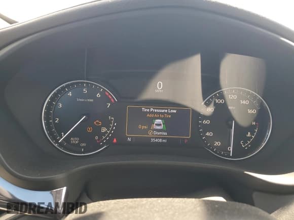 ✅ 2022 Cadillac XT4 FWD Luxury • VIN: 1GYAZAR40NF111913 • Lot: 71238294. Listed on Copart with 35,408 mi. Free auction sales archive from the USA and detailed vehicle history report at DreamBid. Image 9.