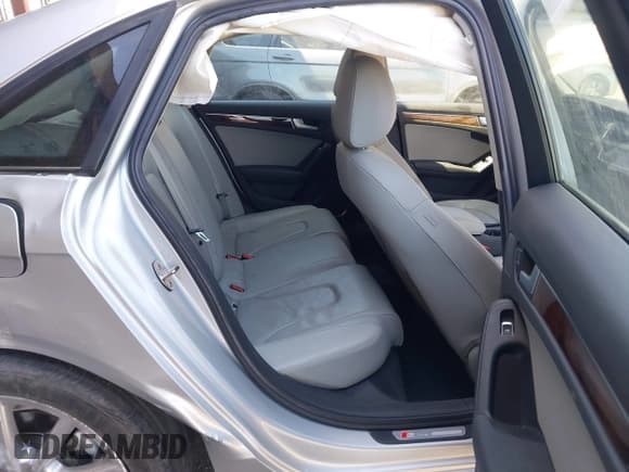 ✅ 2014 Audi A4 Premium Plus • VIN: WAUFFAFL1EA041221 • Лот: 43067631. Опубликован ранее на IAAI с пробегом 61 455 миль. Бесплатный доступ к архиву аукционных продаж из США и подробный отчёт об истории автомобиля на DreamBid. Изображение 8.