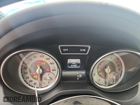 ✅ 2017 Mercedes-Benz GLA 250 • VIN: WDCTG4GB7HJ318172 • Лот: 81453305. Опубликован ранее на Copart с пробегом 61 032 миль. Бесплатный доступ к архиву аукционных продаж из США и подробный отчёт об истории автомобиля на DreamBid. Изображение 9.