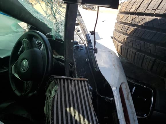 ✅ 2022 Jeep Grand Cherokee Limited • VIN: 1C4RJFBG6NC120859 • Лот: 69646365. Опубликован ранее на Copart с пробегом Не указан. Бесплатный доступ к архиву аукционных продаж из США и подробный отчёт об истории автомобиля на DreamBid. Изображение 9.