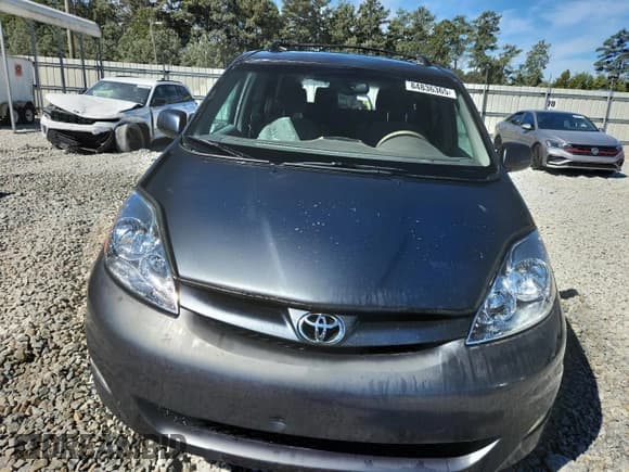 ✅ 2006 Toyota Sienna XLE Limited • VIN: 5TDZA22C16S393066 • Lot: 84836365. Wystawiony na Copart z przebiegiem 204 138 mil. Bezpłatny archiwum sprzedaży aukcyjnych z USA i szczegółowy raport historii pojazdu na DreamBid. Zdjęcie 5.