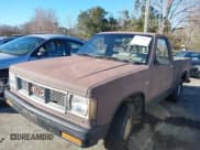 ✅ 1986 GMC Sonoma • VIN: 1GTBS14EXG2502284 • Lot: 41273610. Wystawiony na IAAI z przebiegiem 154 805 mil. Bezpłatny archiwum sprzedaży aukcyjnych z USA i szczegółowy raport historii pojazdu na DreamBid. Zdjęcie 17.
