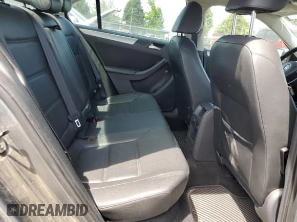 ✅ 2013 Volkswagen Jetta SE • VIN: 3VWDP7AJXDM281723 • Lot: 57235725. Listed on Copart with 128,157 mi. Free auction sales archive from the USA and detailed vehicle history report at DreamBid. Image 10.