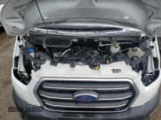 ✅ 2020 Ford Transit Passenger XL • VIN: 1FBAX2CG4LKB43132 • Lot: 52977485. Wystawiony na Copart z przebiegiem 70 900 mil. Bezpłatny archiwum sprzedaży aukcyjnych z USA i szczegółowy raport historii pojazdu na DreamBid. Zdjęcie 12.