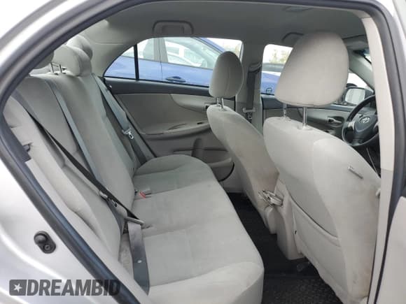 ✅ 2012 Toyota Corolla L • VIN: 2T1BU4EE5CC833053 • Лот: 87454385. Опубликован ранее на Copart с пробегом 219 962 миль. Бесплатный доступ к архиву аукционных продаж из США и подробный отчёт об истории автомобиля на DreamBid. Изображение 10.