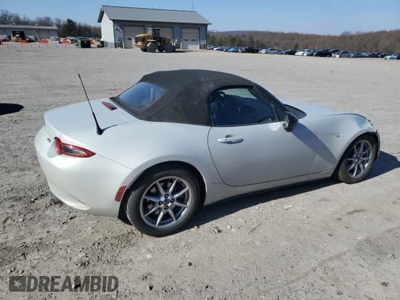 ✅ 2017 Mazda MX-5 Miata Sport • VIN: JM1NDAB72H0123322 • Lot: 47273105. Listed on Copart with 40,567 mi. Free auction sales archive from the USA and detailed vehicle history report at DreamBid. Image 3.