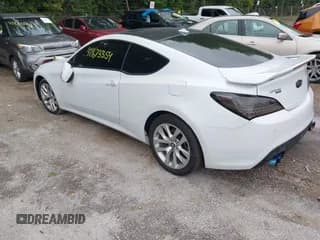 ✅ 2013 Hyundai Genesis Coupe R-Spec • VIN: KMHHU6KJ4DU105764 • Lot: 42673354. Wystawiony na IAAI z przebiegiem 38 479 mil. Bezpłatny archiwum sprzedaży aukcyjnych z USA i szczegółowy raport historii pojazdu na DreamBid. Zdjęcie 3.