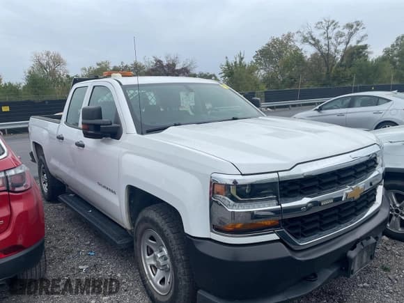 ✅ 2018 Chevrolet Silverado 1500 Work Truck • VIN: 1GCVKNEHXJZ339048 • Lot: 43721980. Wystawiony na IAAI z przebiegiem 112 037 mil. Bezpłatny archiwum sprzedaży aukcyjnych z USA i szczegółowy raport historii pojazdu na DreamBid. Zdjęcie 28.