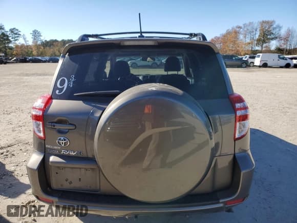 ✅ 2009 Toyota RAV4 Limited • VIN: JTMZF31V39D010528 • Lot: 92287425. Listed on Copart with 231,999 mi. Free auction sales archive from the USA and detailed vehicle history report at DreamBid. Image 6.