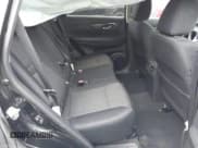 ✅ 2019 Nissan Rogue S • VIN: 5N1AT2MV6KC731493 • Лот: 43641304. Опубликован ранее на IAAI с пробегом 94 692 миль. Бесплатный доступ к архиву аукционных продаж из США и подробный отчёт об истории автомобиля на DreamBid. Изображение 8.