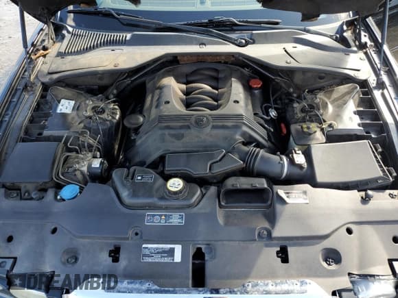 ✅ 2004 Jaguar XJ • VIN: SAJEA74C14SG01576 • Лот: 46955735. Опубликован ранее на Copart с пробегом 99 322 миль. Бесплатный доступ к архиву аукционных продаж из США и подробный отчёт об истории автомобиля на DreamBid. Изображение 11.