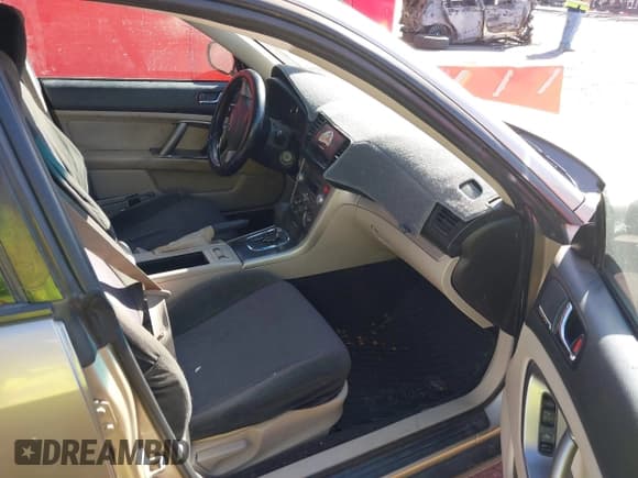 ✅ 2009 Subaru Outback Special Edition • VIN: 4S4BP61C097346386 • Lot: 43709325. Listed on IAAI with 179,133 mi. Free auction sales archive from the USA and detailed vehicle history report at DreamBid. Image 5.